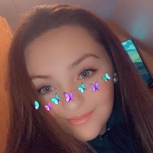 Meet your Posher, Abby